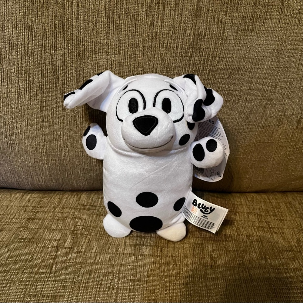 Bluey Chloe Hugmees Squishmallow NWT